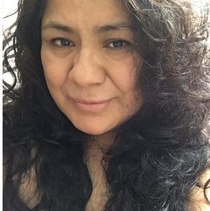 Meet your Posher, Leticia